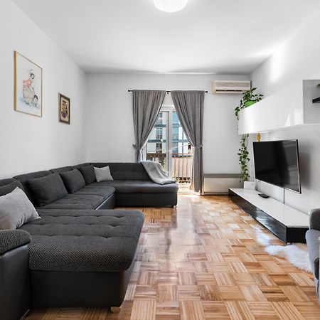 Apartman Zara Biograd Na Moru Buitenkant foto