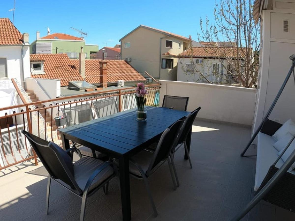 Apartman Zara Biograd Na Moru Buitenkant foto