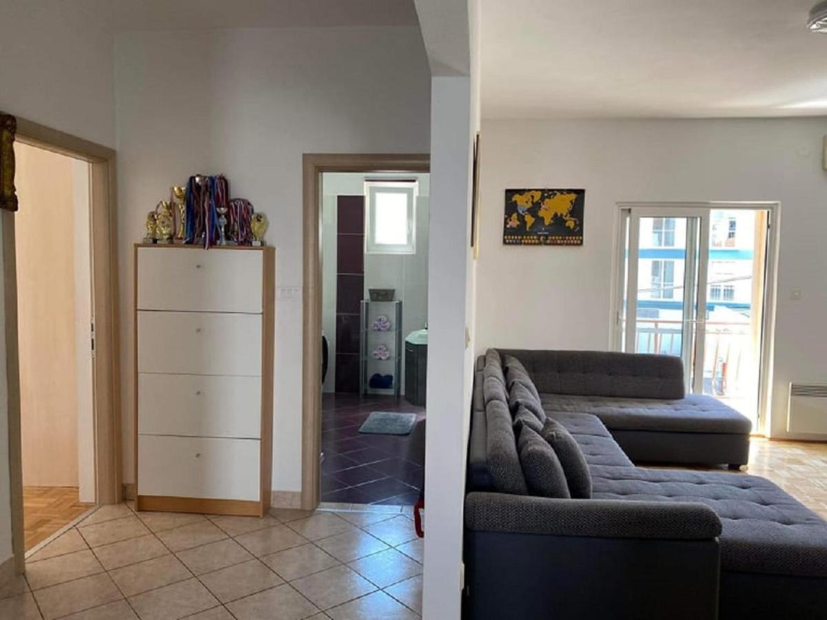 Apartman Zara Biograd Na Moru Buitenkant foto