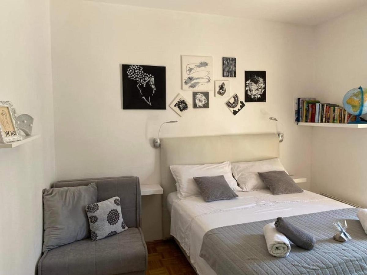 Apartman Zara Biograd Na Moru Buitenkant foto