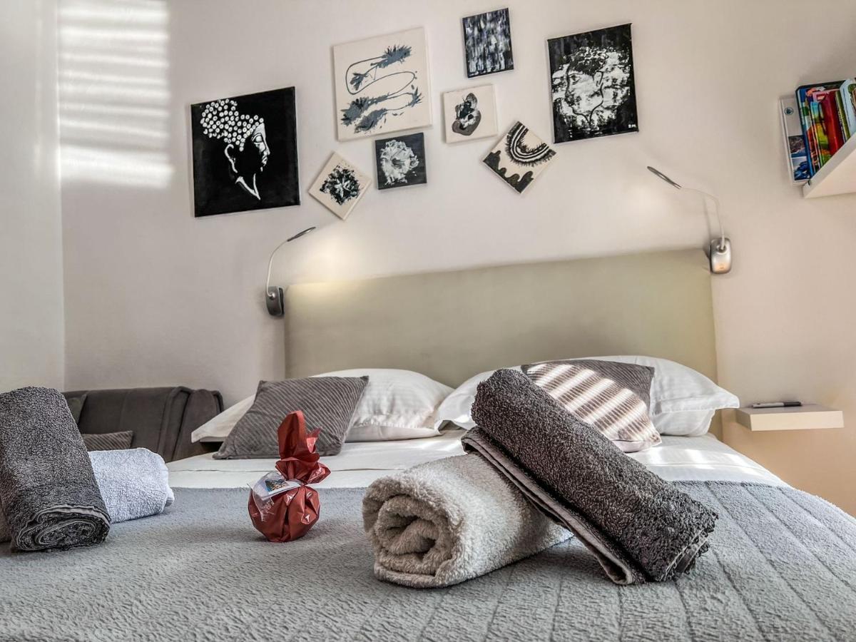 Apartman Zara Biograd Na Moru Buitenkant foto
